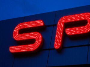 Буквы с открытыми диодами